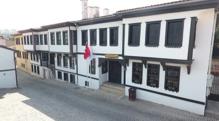 Yeil Efendi Kona ATATRK ile Br Gn Galerisi